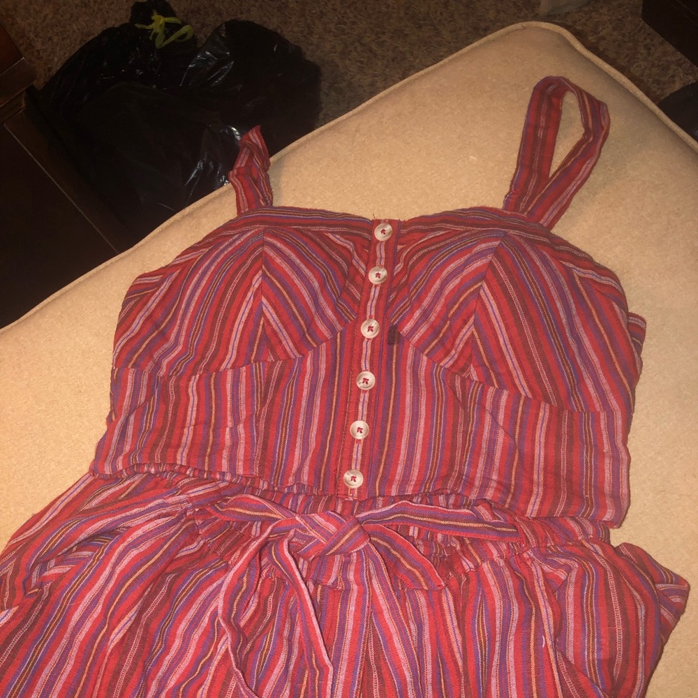 A two piece set - Picture 1 of 2